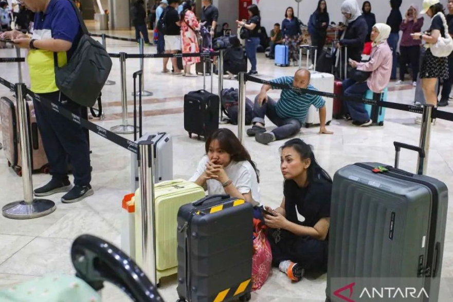 印尼首都机场恢复运行,印尼移民总局公布外国旅客特殊措施，已有中国公民申请
